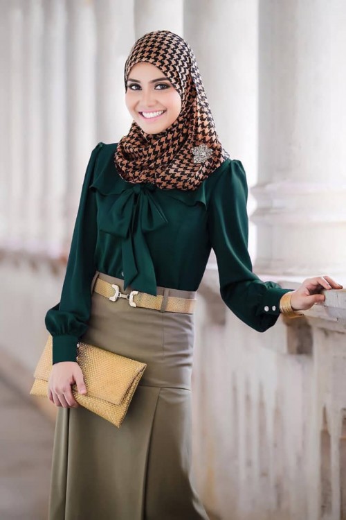 Adelia Blouse 21.0-Emerald Green